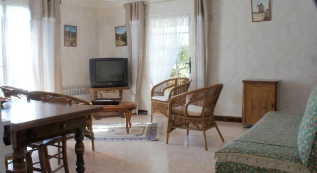 Pertuade - Mas de vacances en location avec piscine privée - Luberon -, Rezervasyon Tatil Evi Luberon Regional Park Marsilya