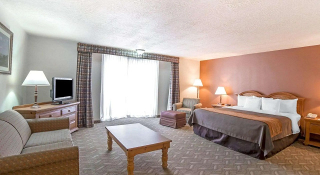 Люкс c 1 комнатой Comfort Inn Salt Lake City Downtown
