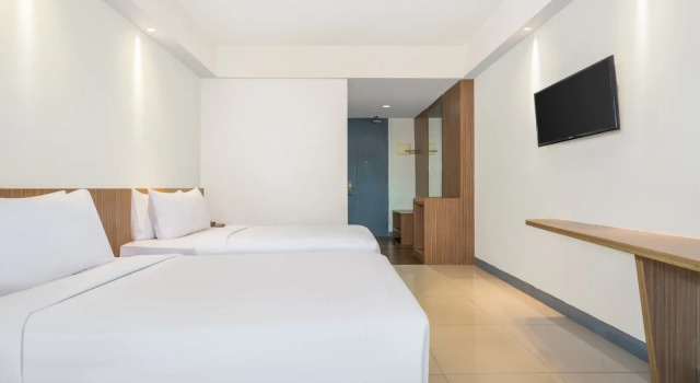 Camera Deluxe Fabu Hotel Bandung