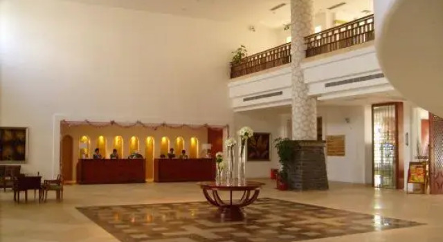 Kaiping Central Hotel, Boek Hotel Hotels in Guangdong met parkeren, Parkeren