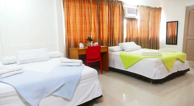 Четырёхместный номер Premium с видом на море CounTess Pension House
