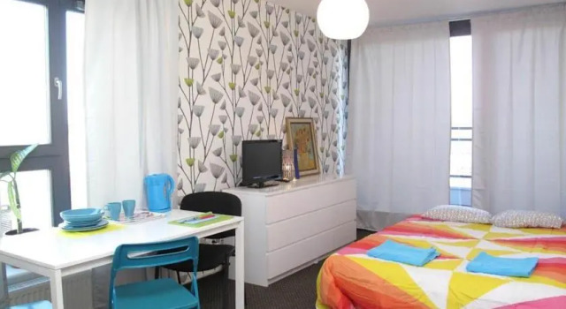 Hostel Wola Park, Varaa Hostelli Hostellit kohteessa Masovia, Hostelli