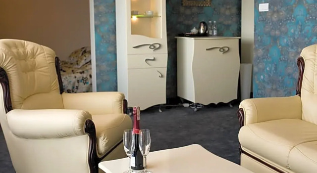 Hotel Imperium, Prenota Hotel Pionki 