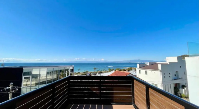 Коттедж Hayama Ocean & Mt Fuji View -葉山 海を見渡す家