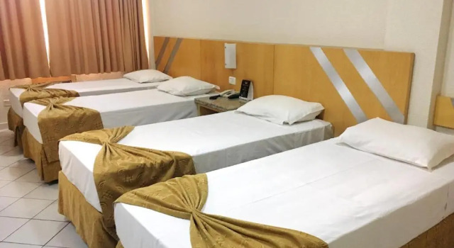 Четырёхместный номер Standard King Konfort Hotel