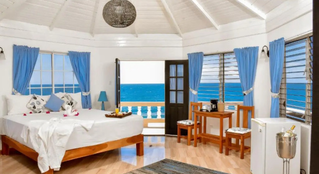 Люкс Beyond Sunset Resort & Villas