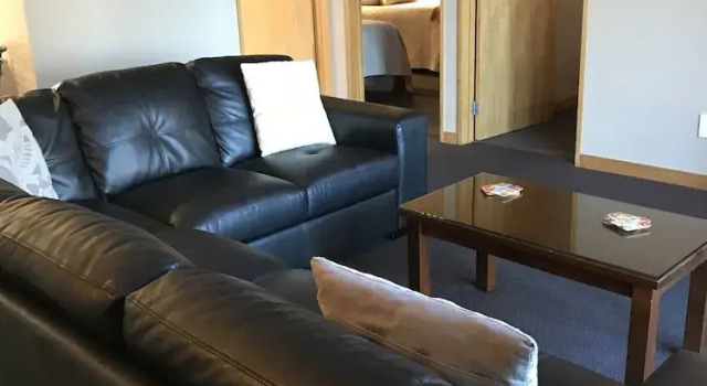 Апартаменты Цокольный этаж с 2 комнатами Settlers Boutique Motel
