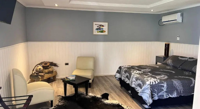 Полулюкс Deluxe Inaki Uhi Hotel