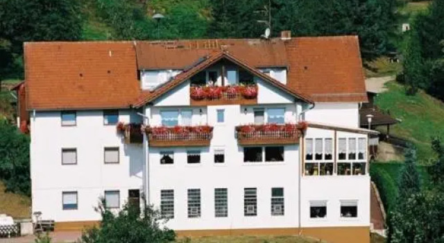 Gasthaus Zum Spalterwald, Забронировать Отель Оберзент земля Гессен