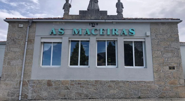 HOTEL AS MACEIRAS, 预订 酒店 阿波夫拉德特里韦斯 Ribeira Sacra