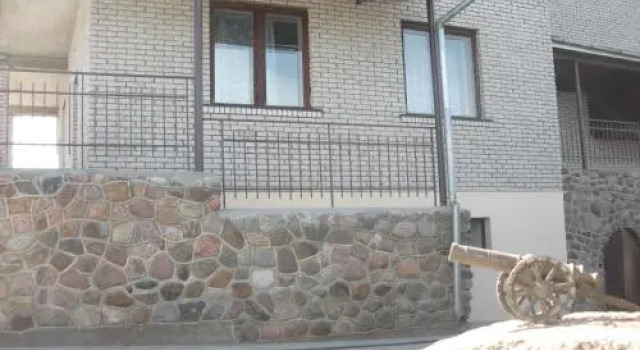 Arsenal, Book Guesthouse Daugavpils 
