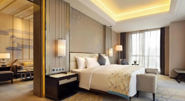 Люкс Fuyang Wanda Realm Hotel