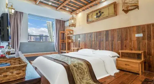 Люкс Huixian County Hotel (Guilin Normal University Yucai Campus Exhibition Center Branch)