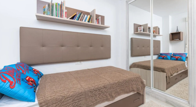 Riviera Village, Book Hotel Cerros del Aguila Spanien