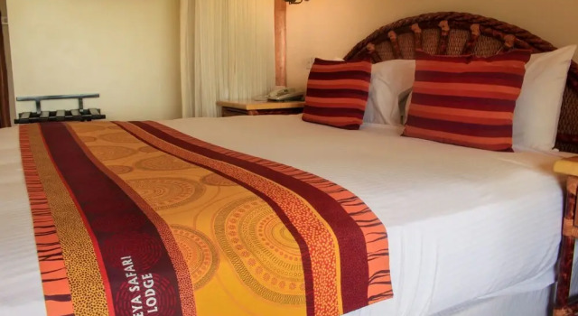 Люкс Mweya Safari Lodge