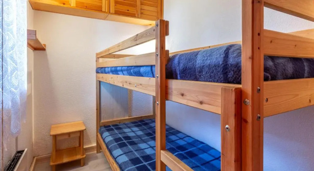 Appartement Méribel, 2 pièces, 4 personnes - FR-1-355-122, Забронировать Апартаменты/квартира Мерибель-ле-Альё Лез-Аллю, рядом с Горнолыжный курорт Trois Vallees