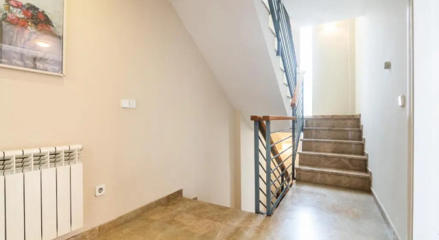 Коттедж tuGuest Grisolia House