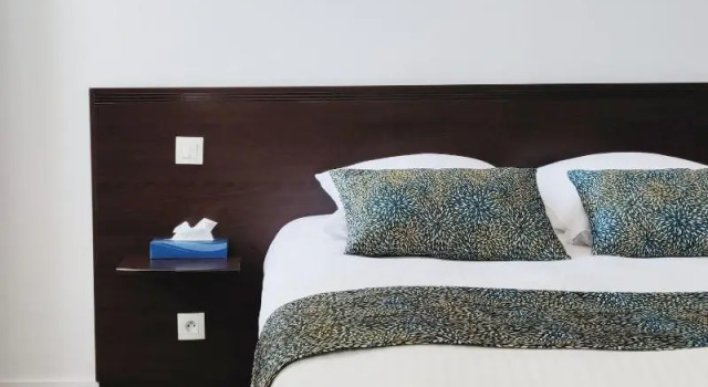 Logis Hotel Le Richelieu - Royan Atlantique, Забронировать Отель Сожон Приморская Шаранта, рядом с Saujon Thermal Baths