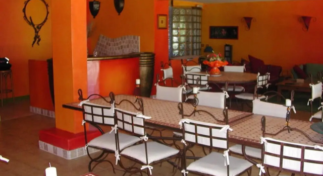 Au Mas des Fées, Reservar Hotel Dauphin Marselha