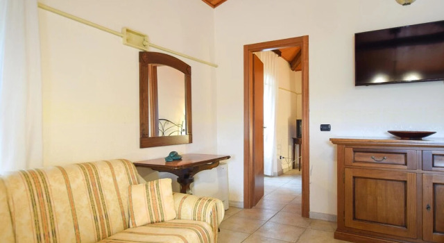 Beautiful Home in San Giovanni Rotondo With 1 Bedrooms, Wifi and Outdoor Swimming Pool, Book Hotel Hotels in Gargano with a Pool, Swimming Pool