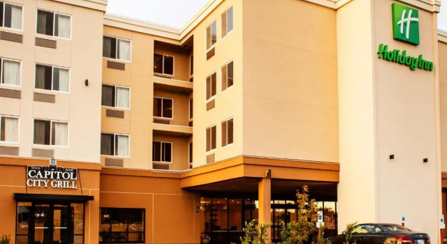 Люкс Holiday Inn - Salem by IHG
