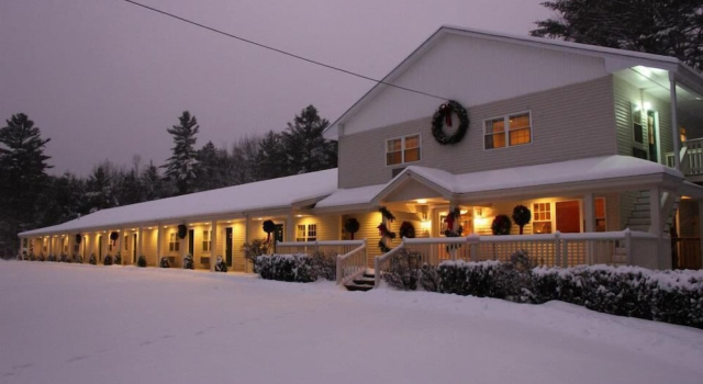 Golden Apple Inn, Rezerwuj Hotel Hotele w New England z basenem, Basen