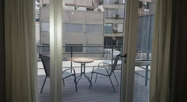 Апартаменты Standard Olmos Suites