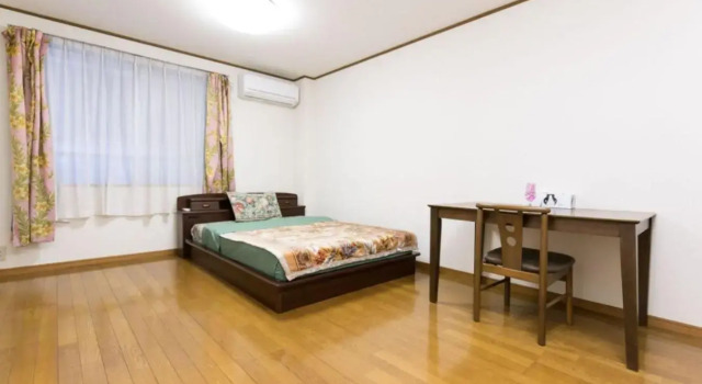 Shinjuku Apartment 102