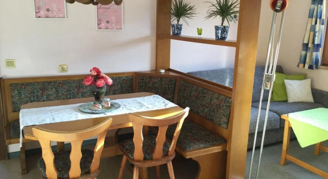 Alpenblick Apartments, Prenota Appartamento Hotel a Stiria con parcheggio, Parcheggio