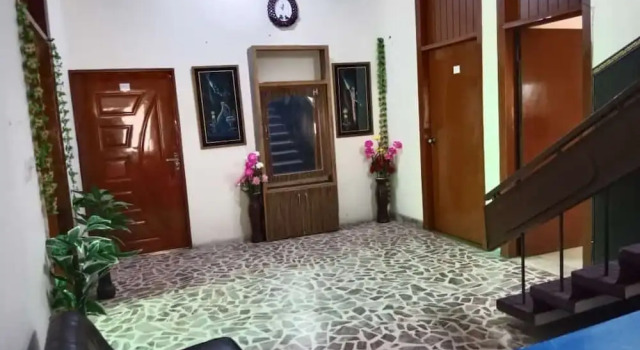 Fortress Star Hotel, Rezervasyon Otel Lahor Pakistan, Fortress Square yakınında