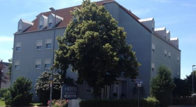 Hotel am Bergl, Забронировать Отель Отели Нижней Франкония 3 звезды, 3*