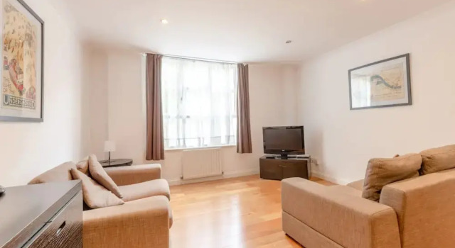 Stunning 2 Bedroom Apartment in the Heart of Westminster