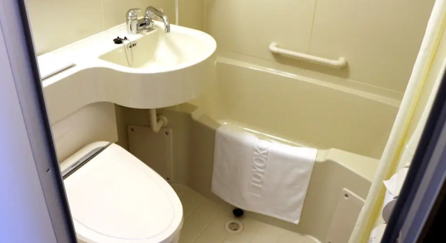 Двухместный номер Economy Toyoko Inn Shin-Aomori-eki Higashi-guchi