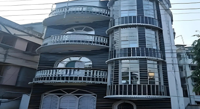 New Hotel White Palace