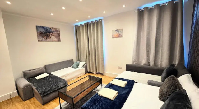 Cozy Apt Step Away Hyde Park and Oxford Street
