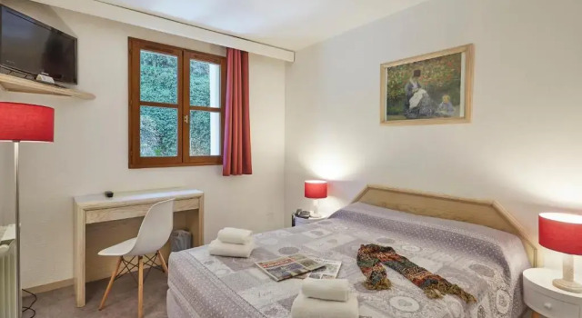 Номер Standard CitHôtel Le National
