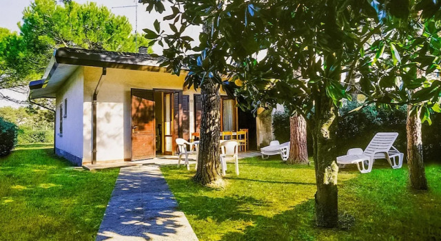 Independent Villa With Large Fenced Garden, Prenota Villa Hotel a Veneto con parcheggio, Parcheggio