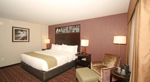 Номер Standard Holiday Inn Express & Suites Charlotte North by IHG