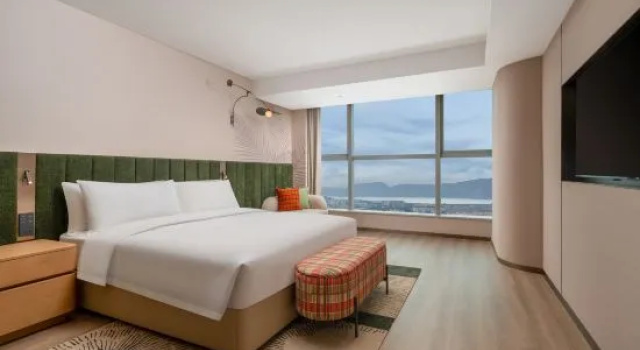 Семейный номер Premium Hilton Garden Inn Kunming Railway Station South