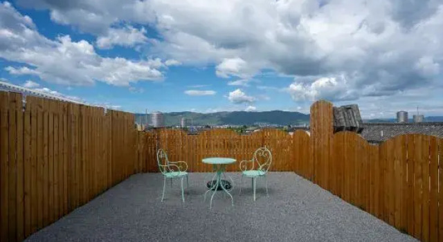 Huapan Lvye · French Romantic | Dreamy Garden-Themed Boutique Homestay (Dali Ancient City Branch), Boek Boutique Hotel Hotels in Dali met parkeren, Parkeren