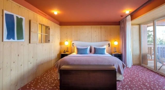 Полулюкс с балконом Hotel Le Coucou Méribel