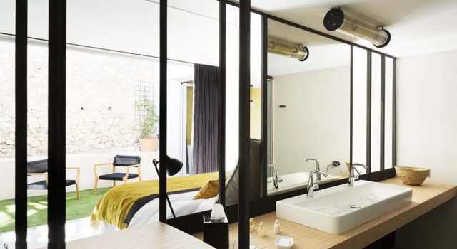 Lüks çift kişilik oda Hotel 19-21