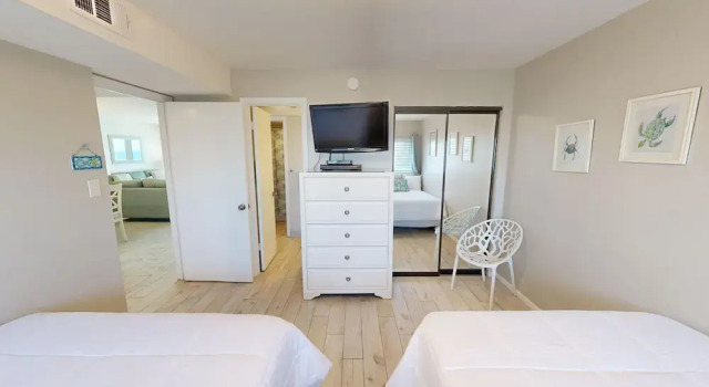 Beach House 503d 2 Bedroom Condo by RedAwning, Varaa Huoneisto Hotellit Emerald Coast uima-altaalla, Uima-allas