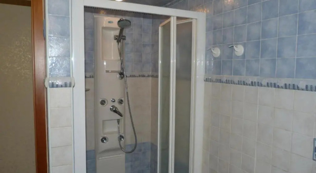 Коттедж Rossanella House