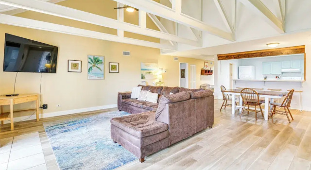 Апартаменты Pool Access + Pet Friendly: Condo in Hilton Head