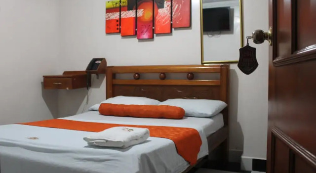 Hotel San Rey, Rezervovat Hotel Hotely v Santander s parkováním, Parkování