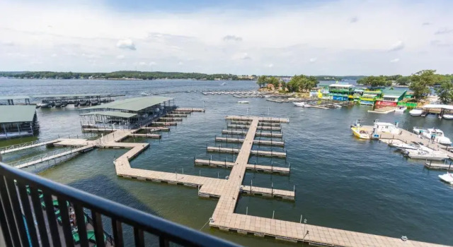 Люкс Camden on the Lake Resort