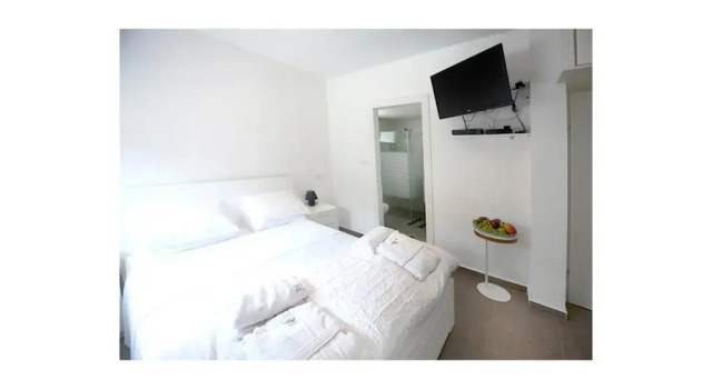 Студия Boutique Apartment "Facing the Sea"