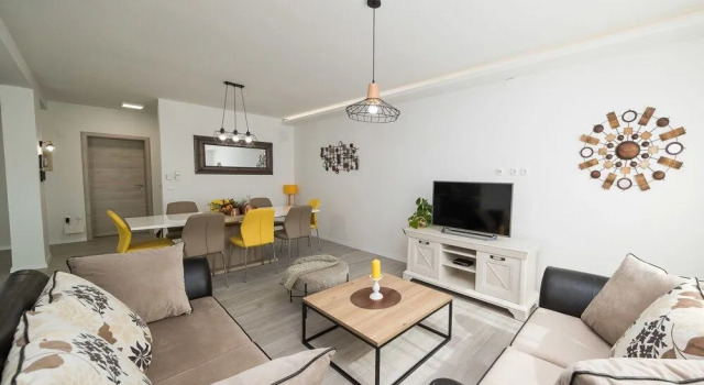 Villa Manea, Забронировать Отель Отели Приморско-Горанской жупания 3 звезды, 3*