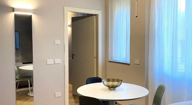 One bedroom apartment- Bandello 22, Book Apartment Milan Lombardy